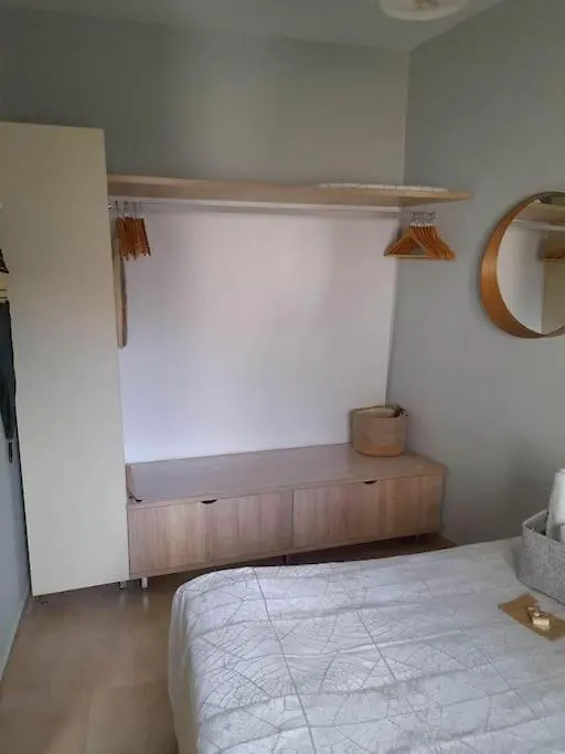 Rodon - Appartment With Seaview Backyard In Άφυτος Διαμέρισμα