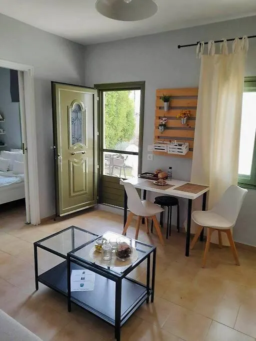 Διαμέρισμα Rodon - Appartment With Seaview Backyard In Άφυτος